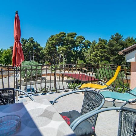 Apartment Vesna Rovinj Bagian luar foto