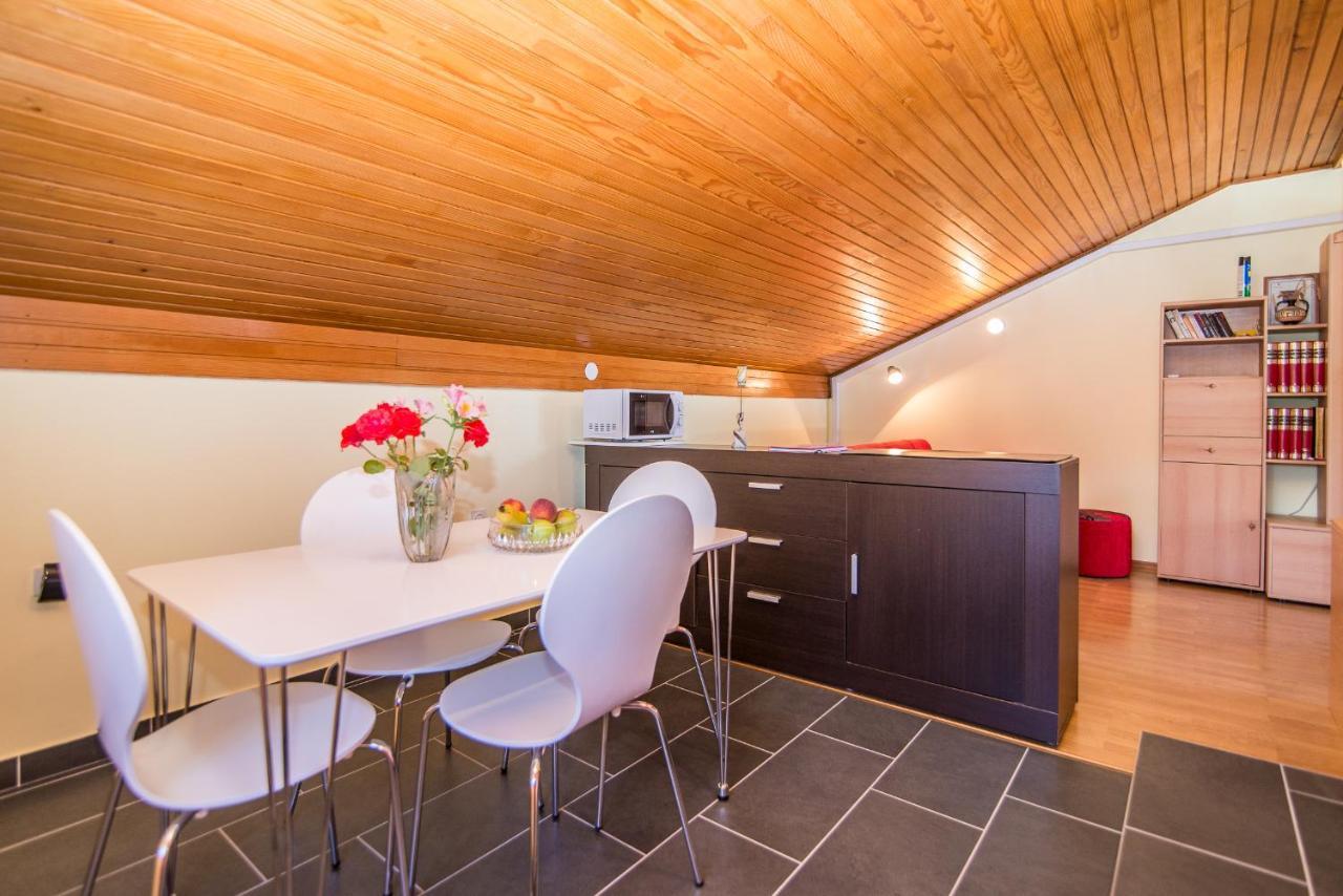 Apartment Vesna Rovinj Bagian luar foto