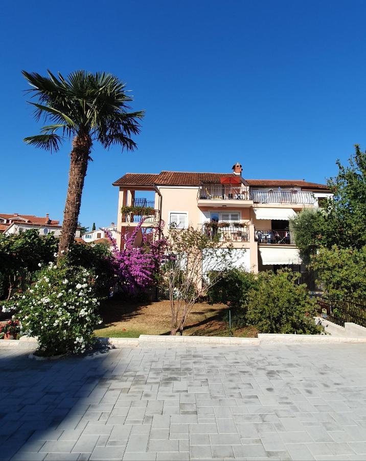 Apartment Vesna Rovinj Bagian luar foto