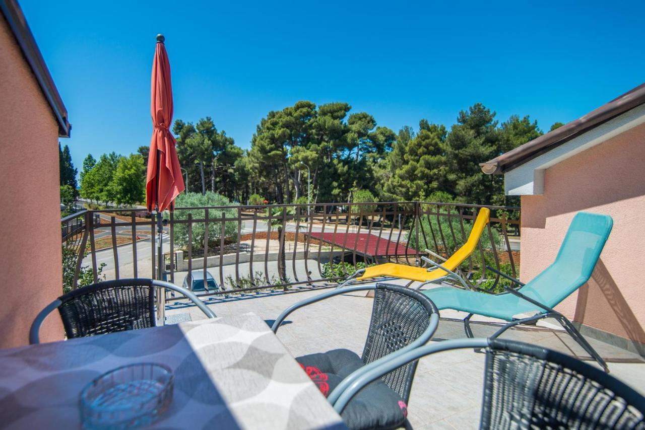 Apartment Vesna Rovinj Bagian luar foto