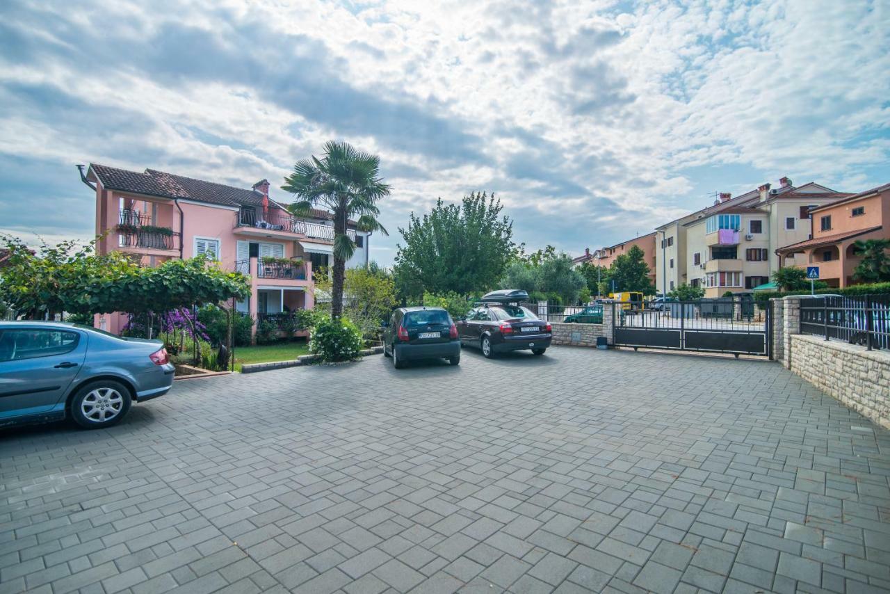 Apartment Vesna Rovinj Bagian luar foto